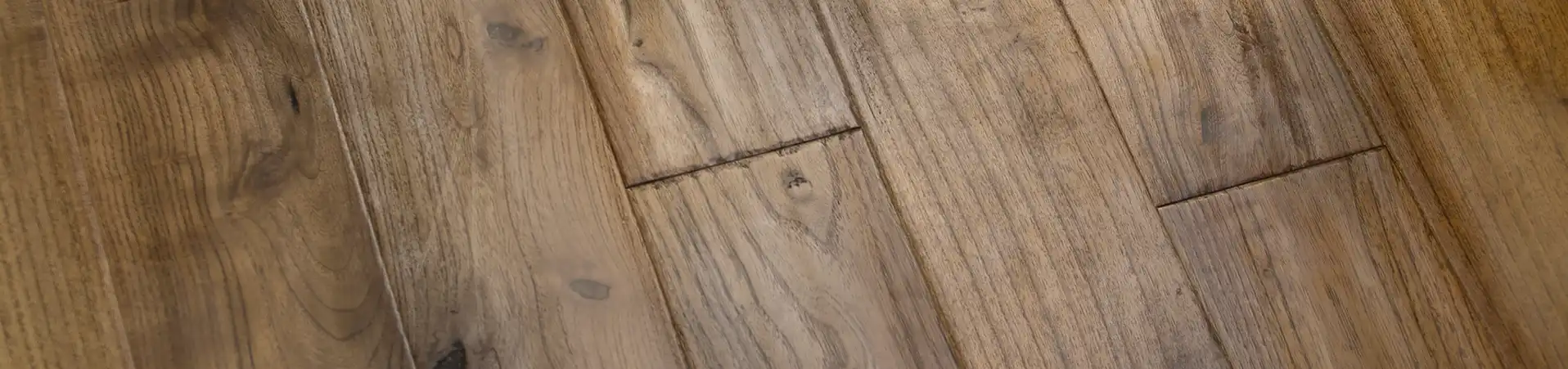 Photo of a non-sandable wood floor before refinishing