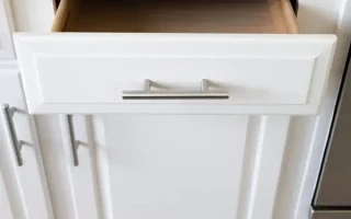 Droor Handles