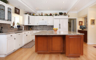 cabinet refinishing