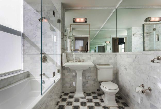 Modern Minimalist Bathroom