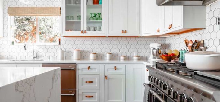 kitchen cabinet paint or refinish