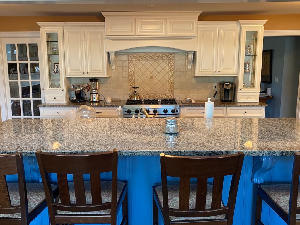 cabinet refinishing