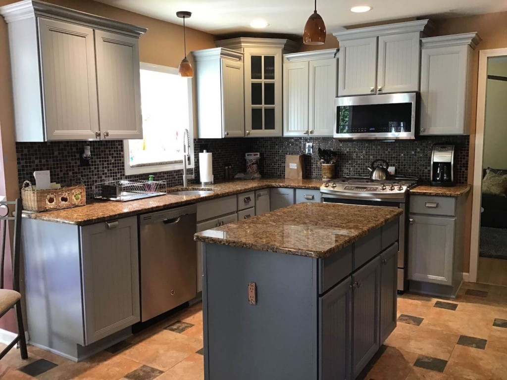 refacing kitchen cabinets after