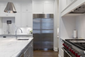 5 Signs Your Kitchen Needs Cabinet Refinishing | N-Hance of Northern ...