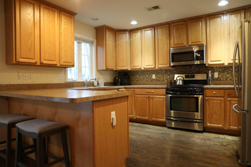 wood kitchen cabinets before refacing