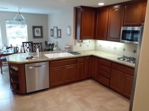 kitchen cabinet refinishing
