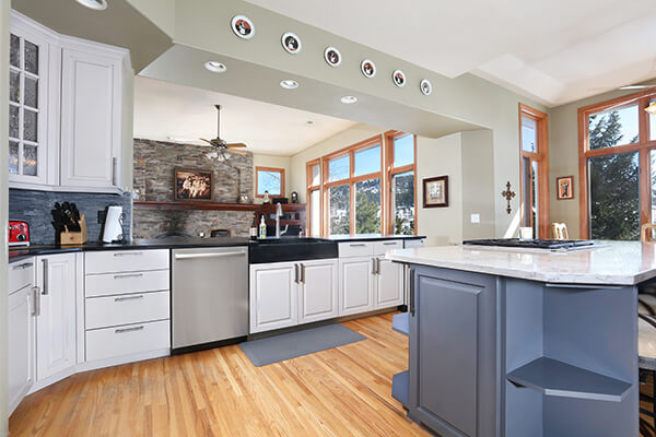 cabinet painting service in the simpsonville area