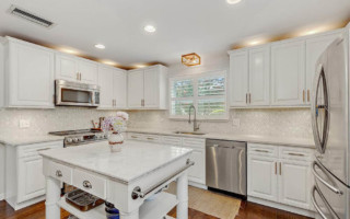 cabinet refinishing