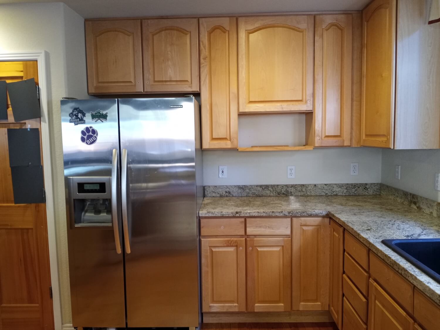 Before-painting kitchen cabinets white