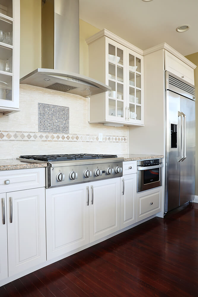 cabinets after a cabinet painting in Fort Wayne 46815