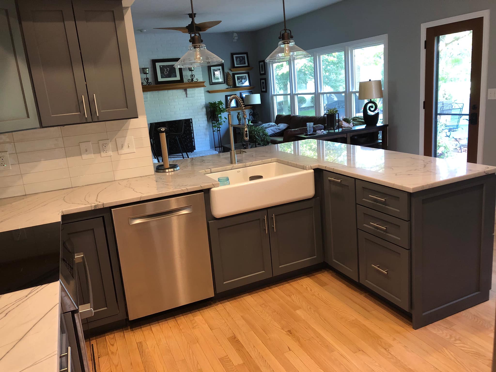 kitchen cabinet refacing