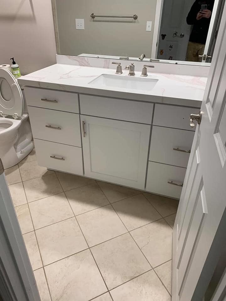 painting bathroom vanity