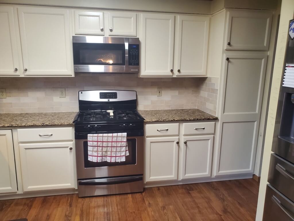 kitchen cabinet painting