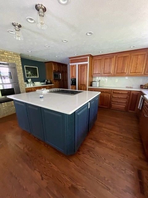 painted kitchen island cabinets