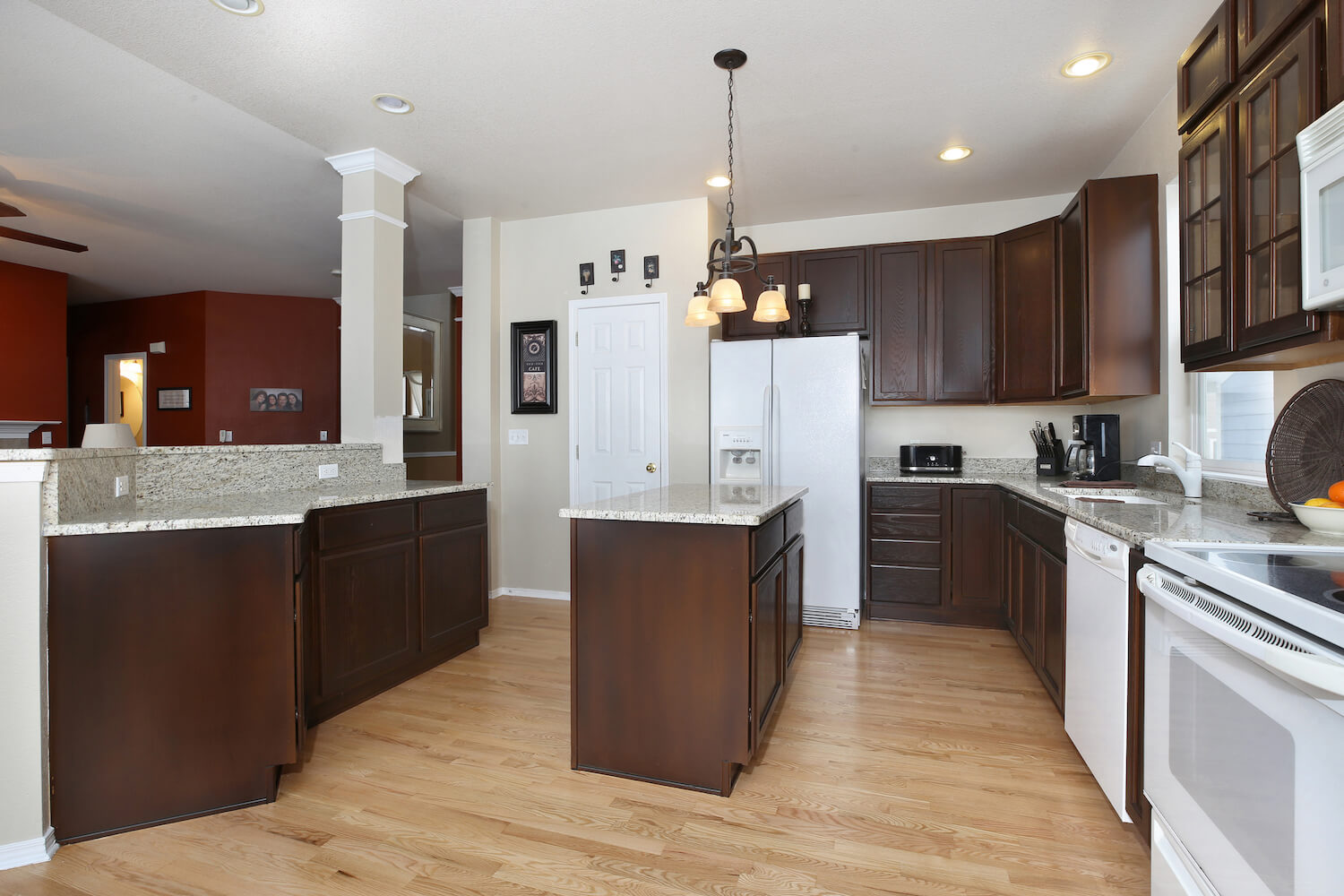 cabinet refinishing in middletown