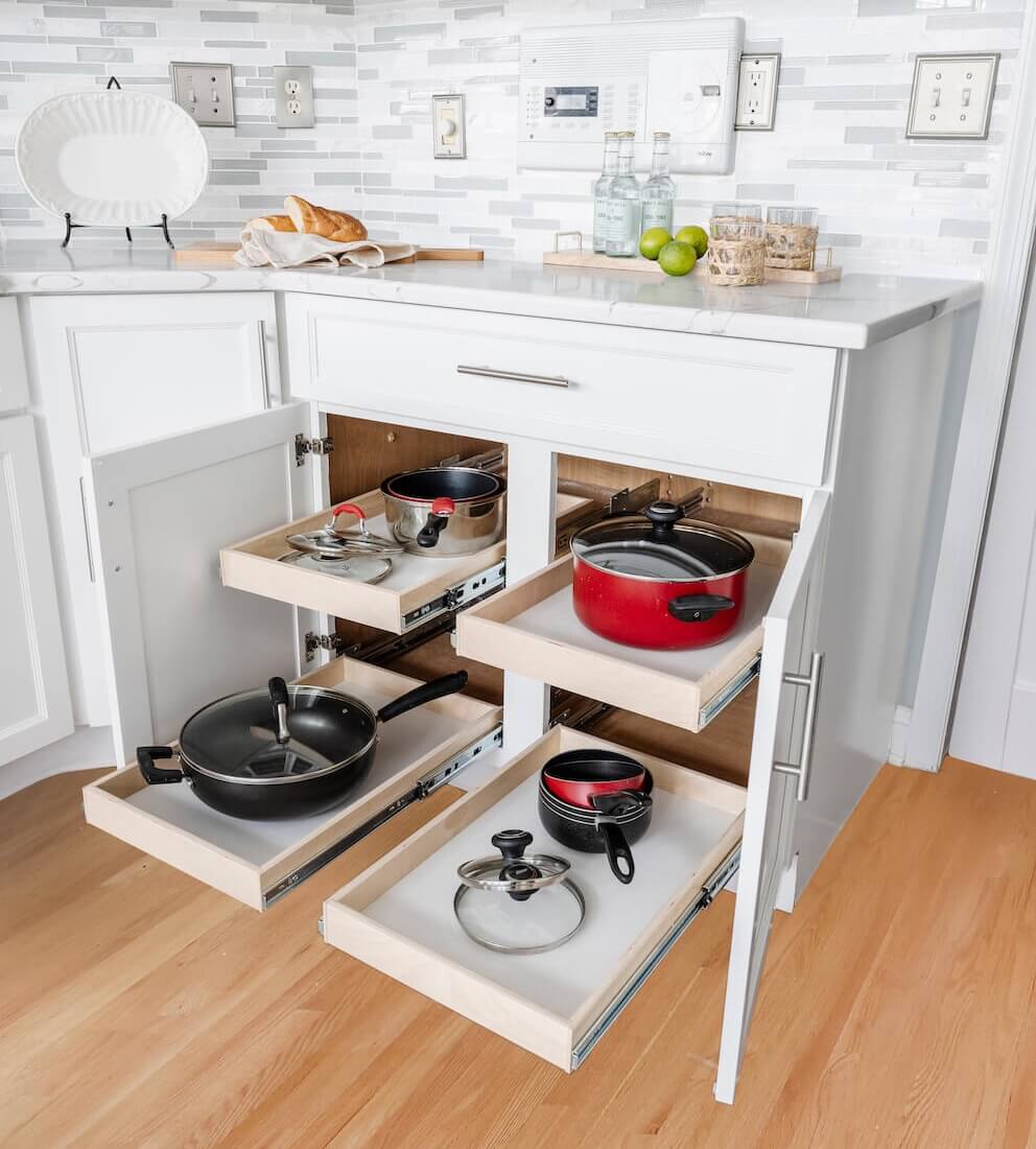 lower kitchen cabinet with pull out shelves