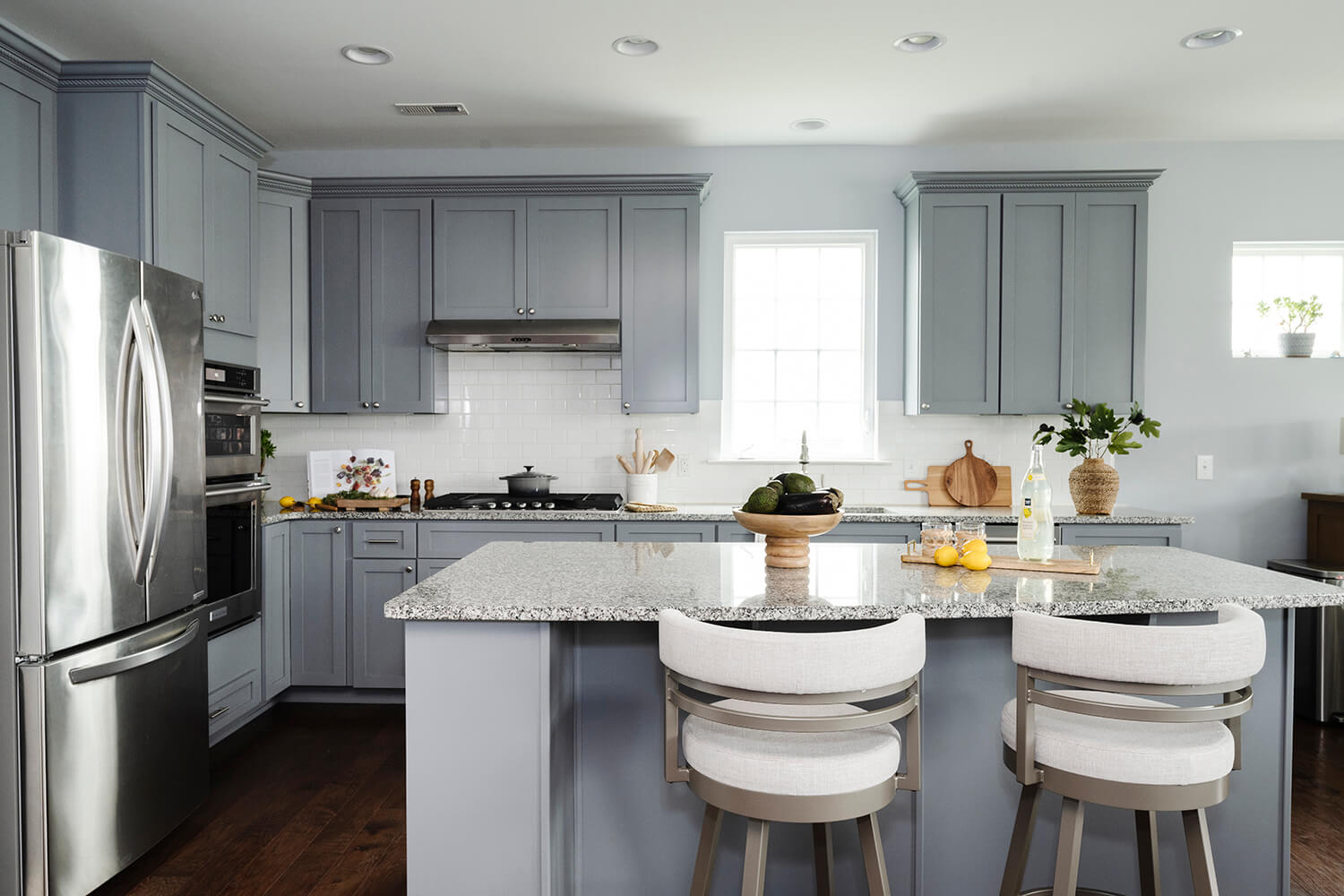 Top 6 Colors to Consider When Repainting Your Kitchen Cabinets | N ...