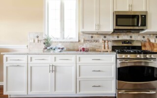 white kitchen cabinet refacing