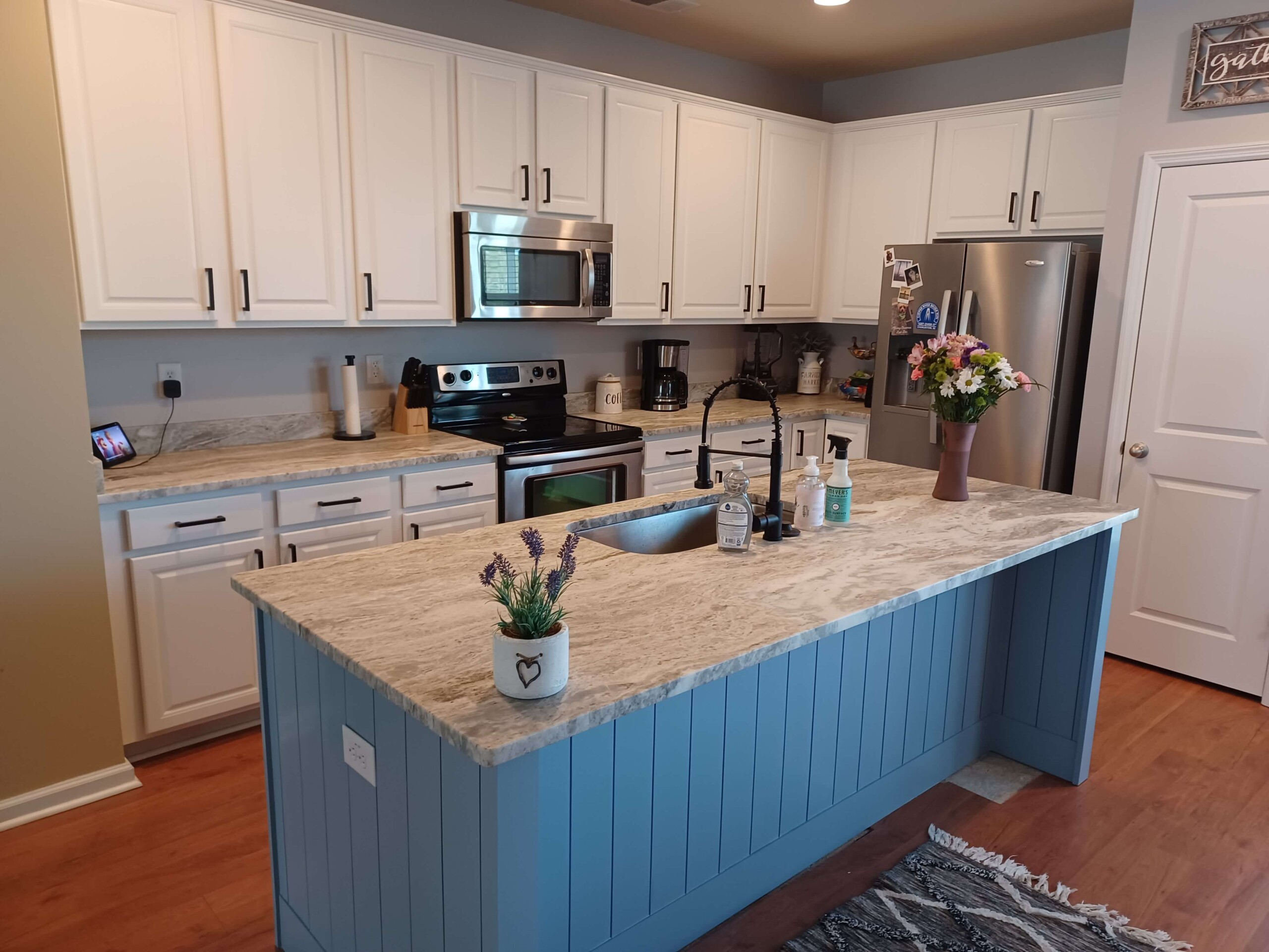 cabinet painting in west ashley
