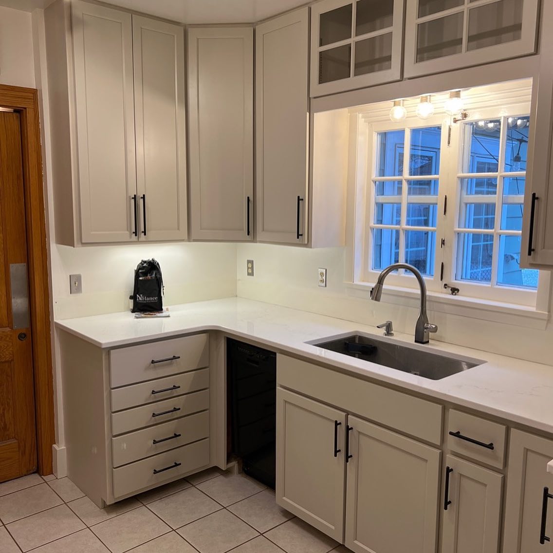 kitchen cabinet painters des moines ia