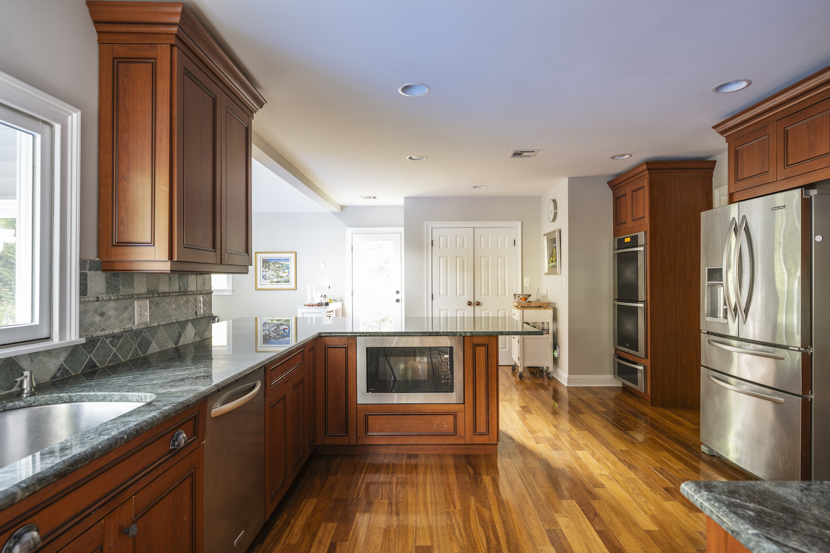 Before-painting kitchen cabinets white