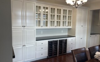 painting kitchen cabinets white