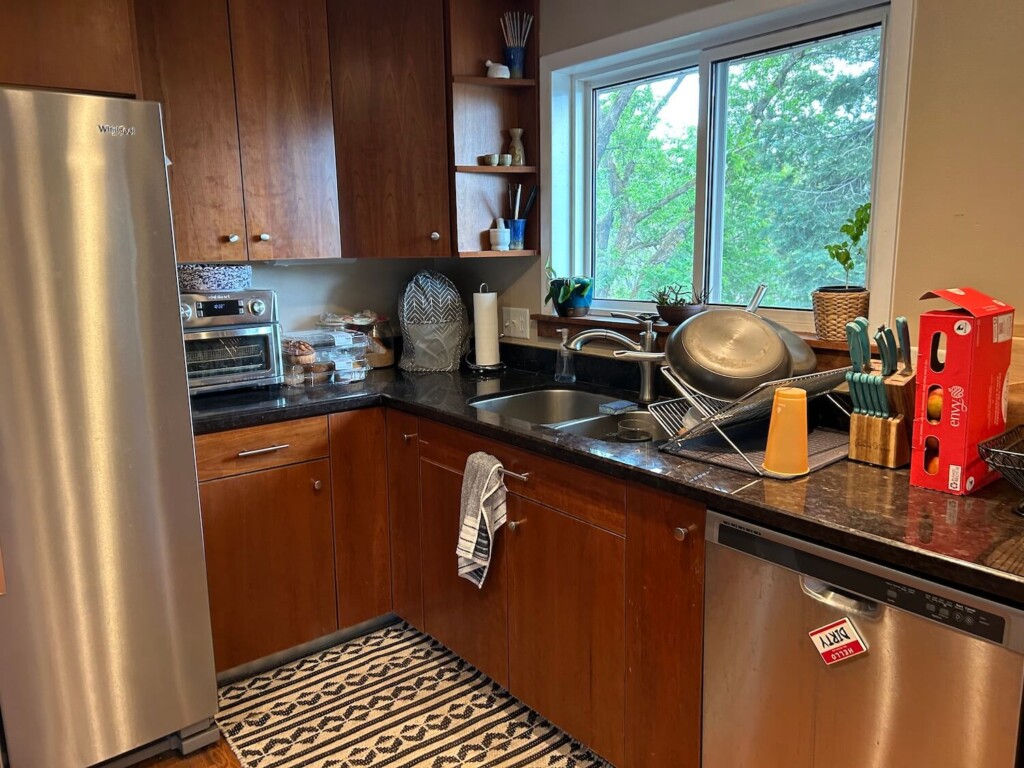 cabinets before refacing