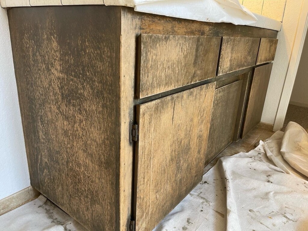 cabinet refinishing