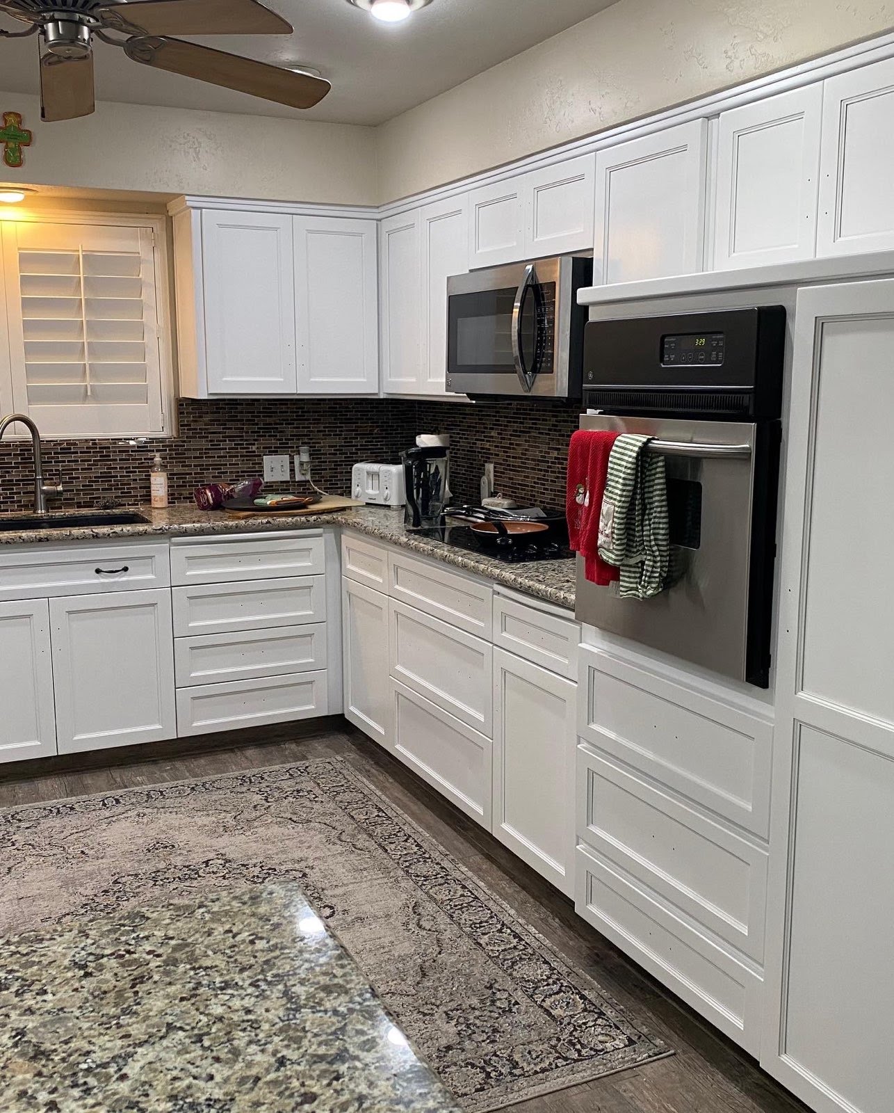 painting kitchen cabinets in solvang