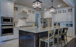 kitchen cabinet painters in Horsham, PA collaborate with interior designers