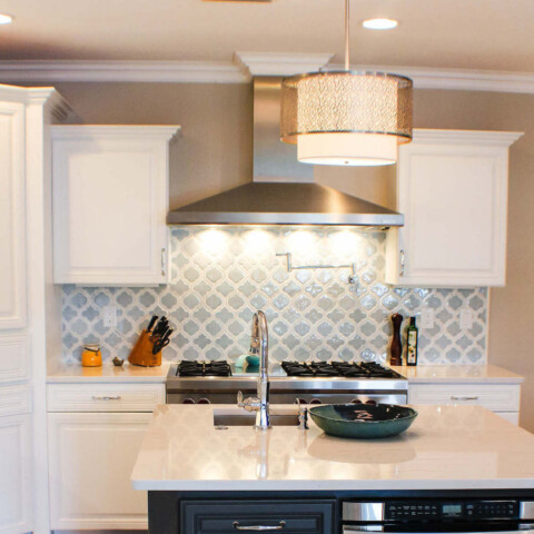 how lighting affect kitchen cabinet paint colors