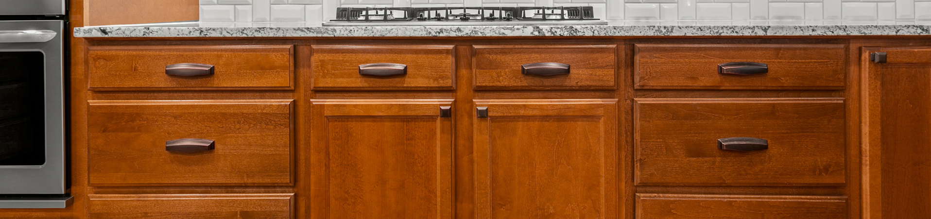 Photo of kitchen with old cabinets before refinishing