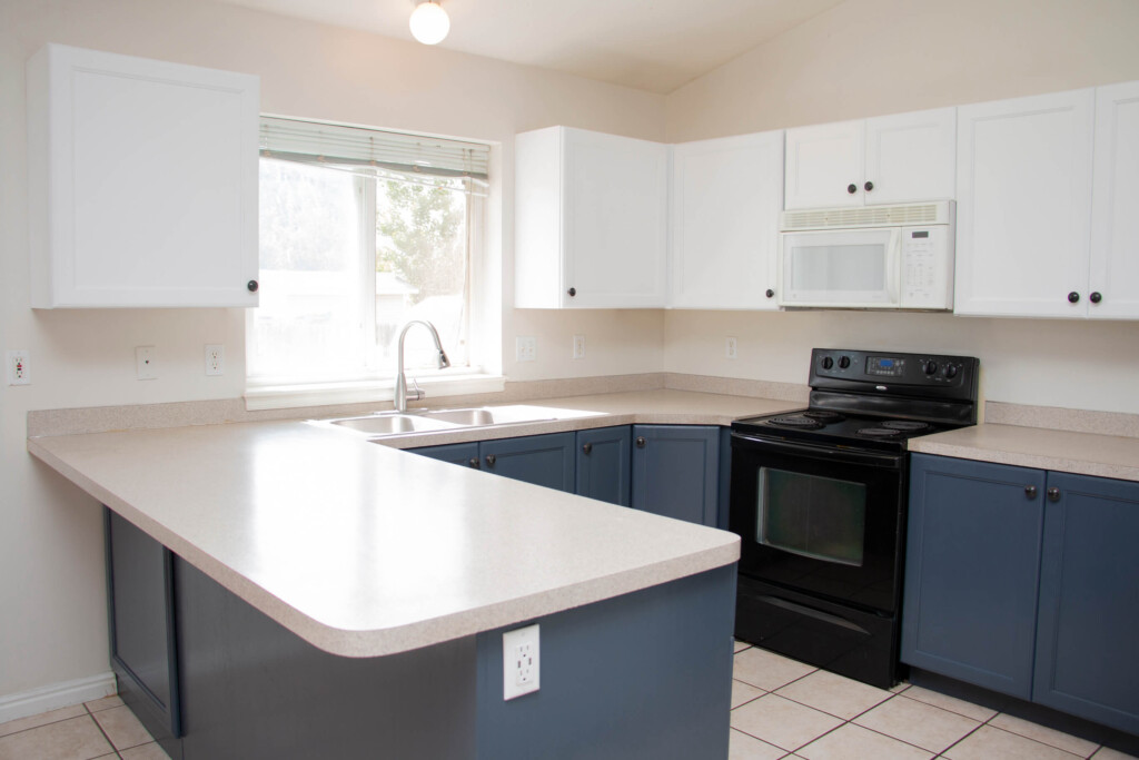 cabinet painting in caldwell, id