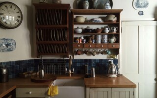 painting kitchen cabinets