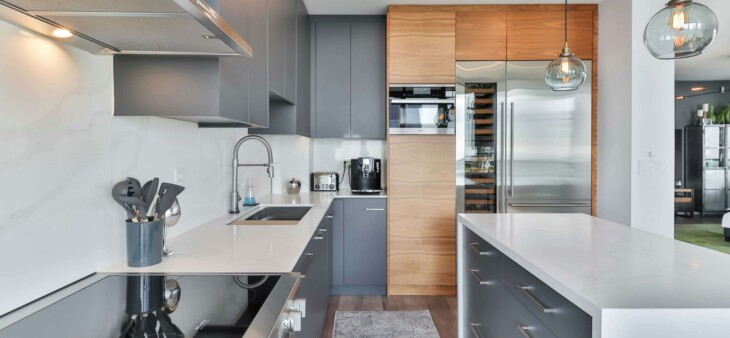 painting cabinets in a two-tone style