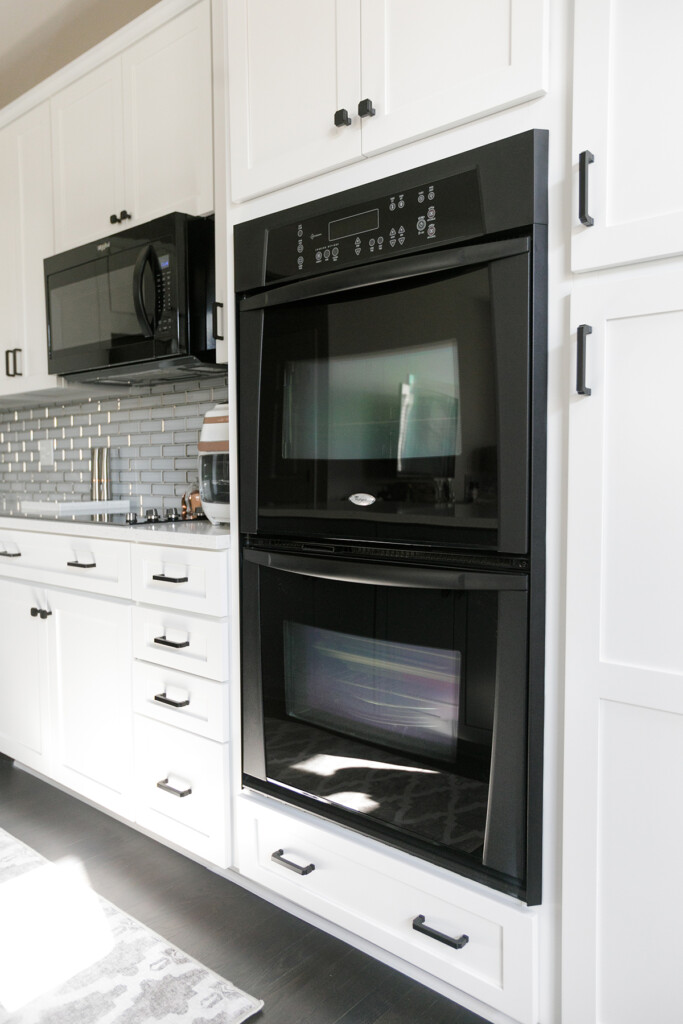 cabinet painting in garden ridge tx