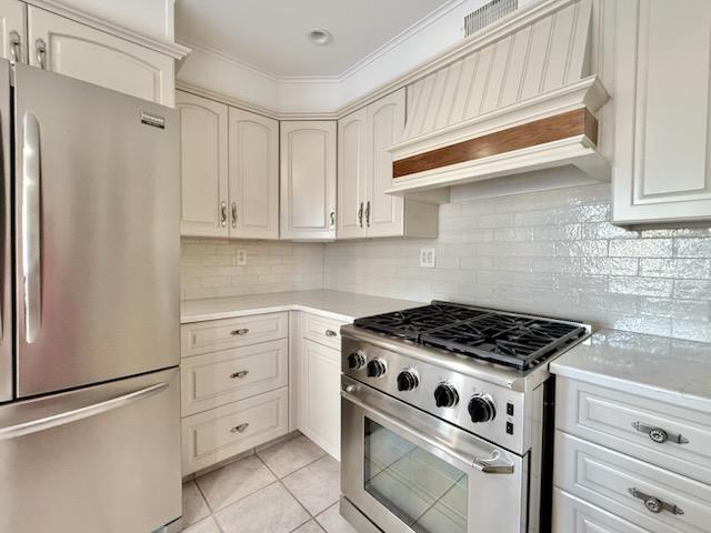7 Cabinet Makeover Ideas for Any Budget