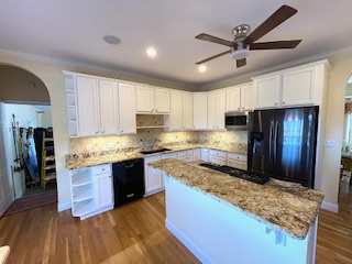 white cabinets after a refinishing
