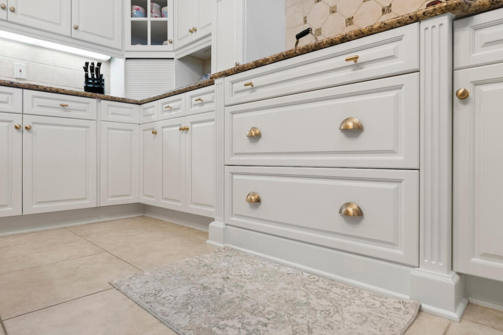 cabinet door replacement in hidden springs, id