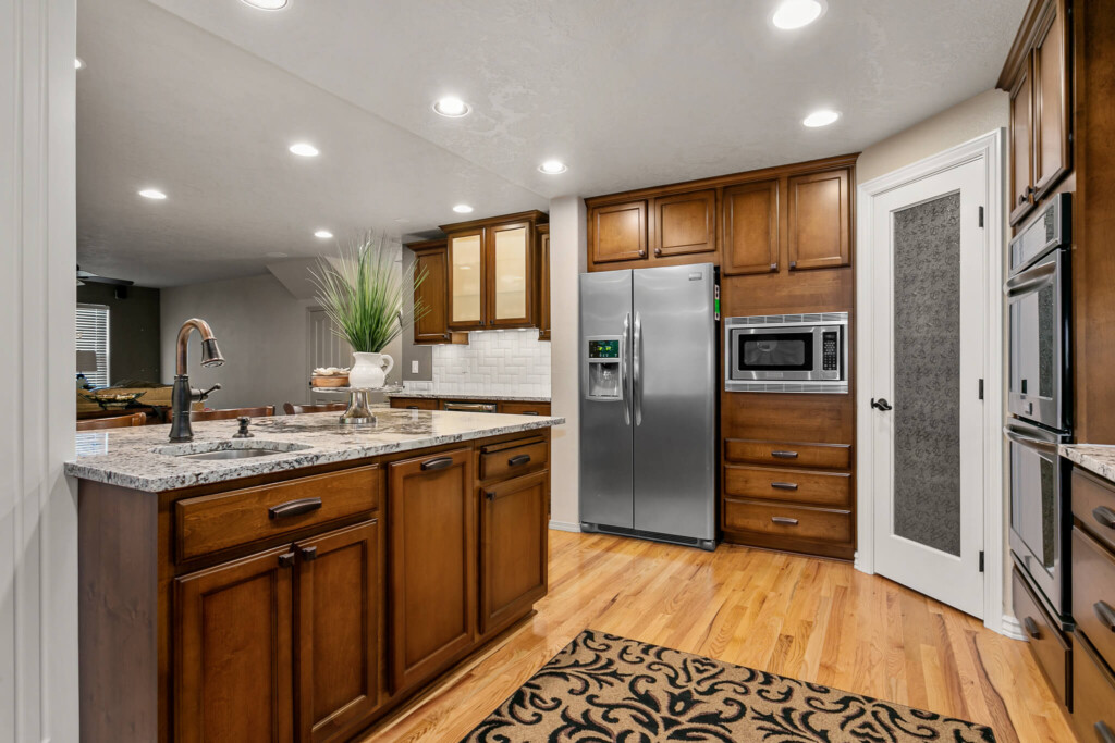 new kitchen after cabinet refinishing in arcadia lakes sc
