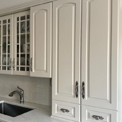 custom kitchen cabinets