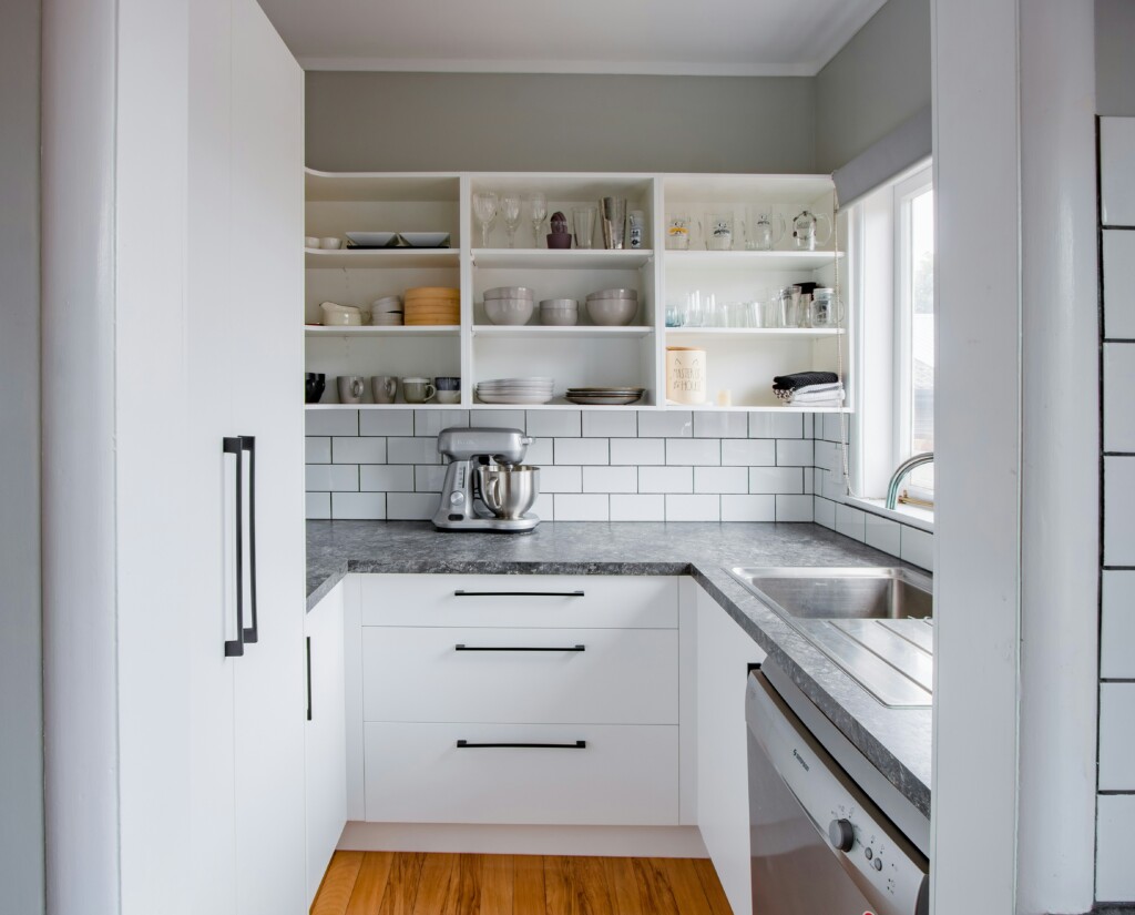cabinet painting in alamo heights tx