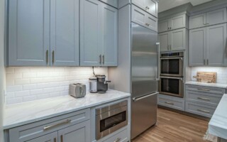 custom kitchen remodeling in brick