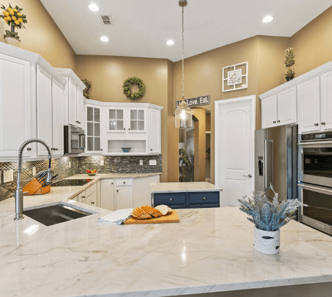 white kitchen cabinets