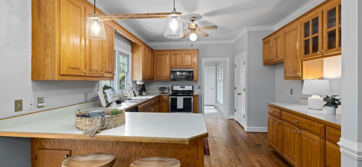 pexels-curtis-adams-1694007-18038117 (1) cabinet refinishing in wayne, PA